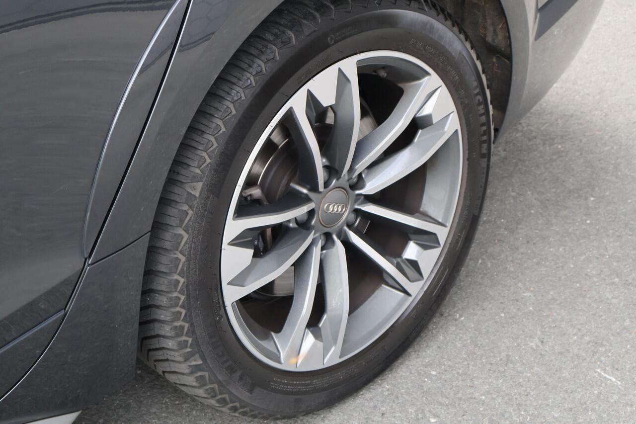 Audi A4 ALLROAD quattro 45 TFSI S edition avant ADAPTIVE CRUISE | DRIVE SELECT | STOELVERWARMING | ELEKTRISCHE ACHTERKLEP | ACHTERUITRIJCAMERA