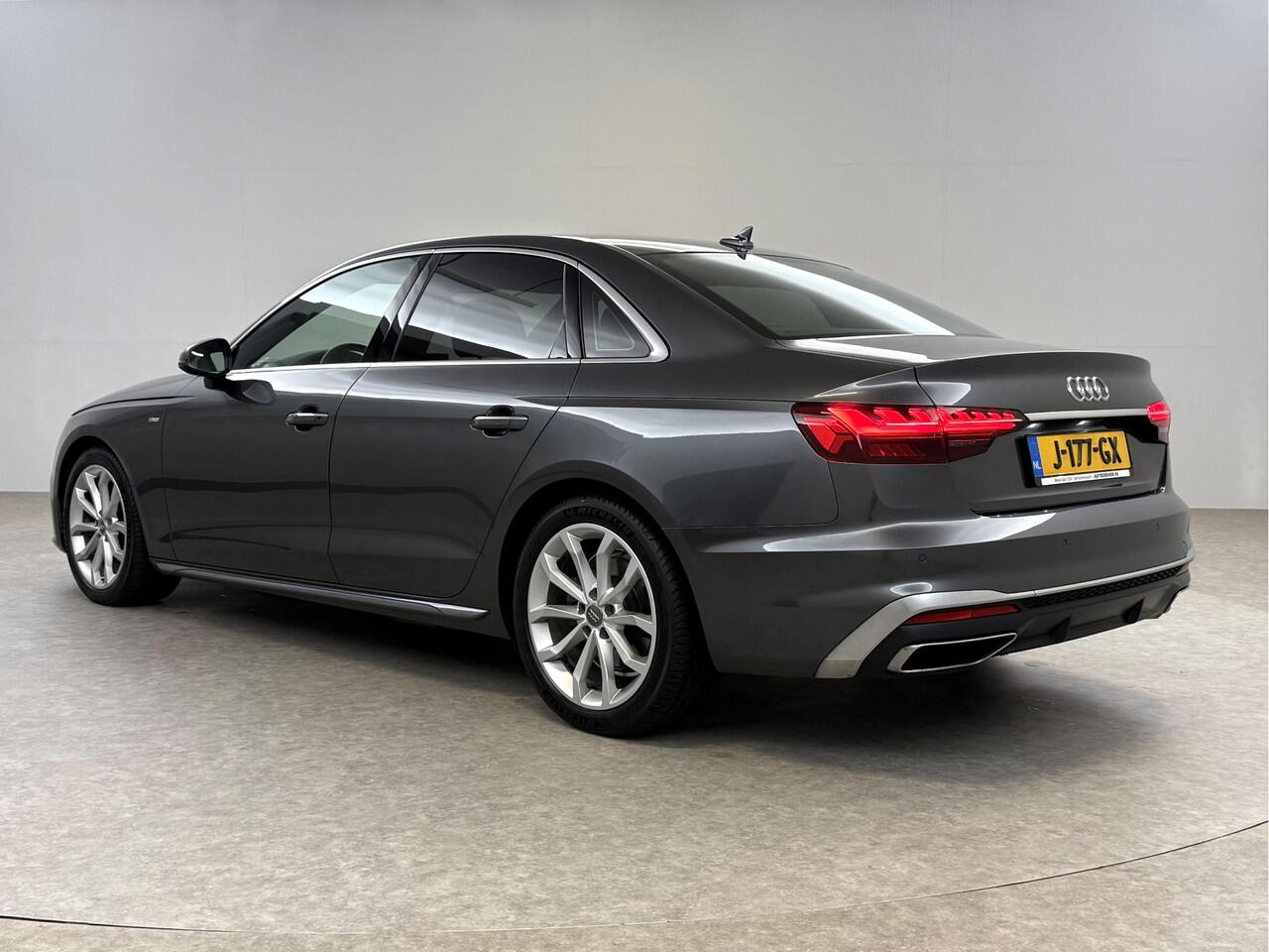 Audi A4 35 TFSI 150PK S-line | Pano | Virtual | Sfeerverl. | Carplay | Trekh. | Keyless | NAP
