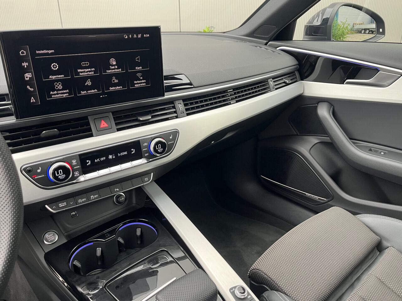 Audi A4 Avant 40 TFSI S-Line Competition Pano / Bang & Olufsen / Trekhaak / NAP