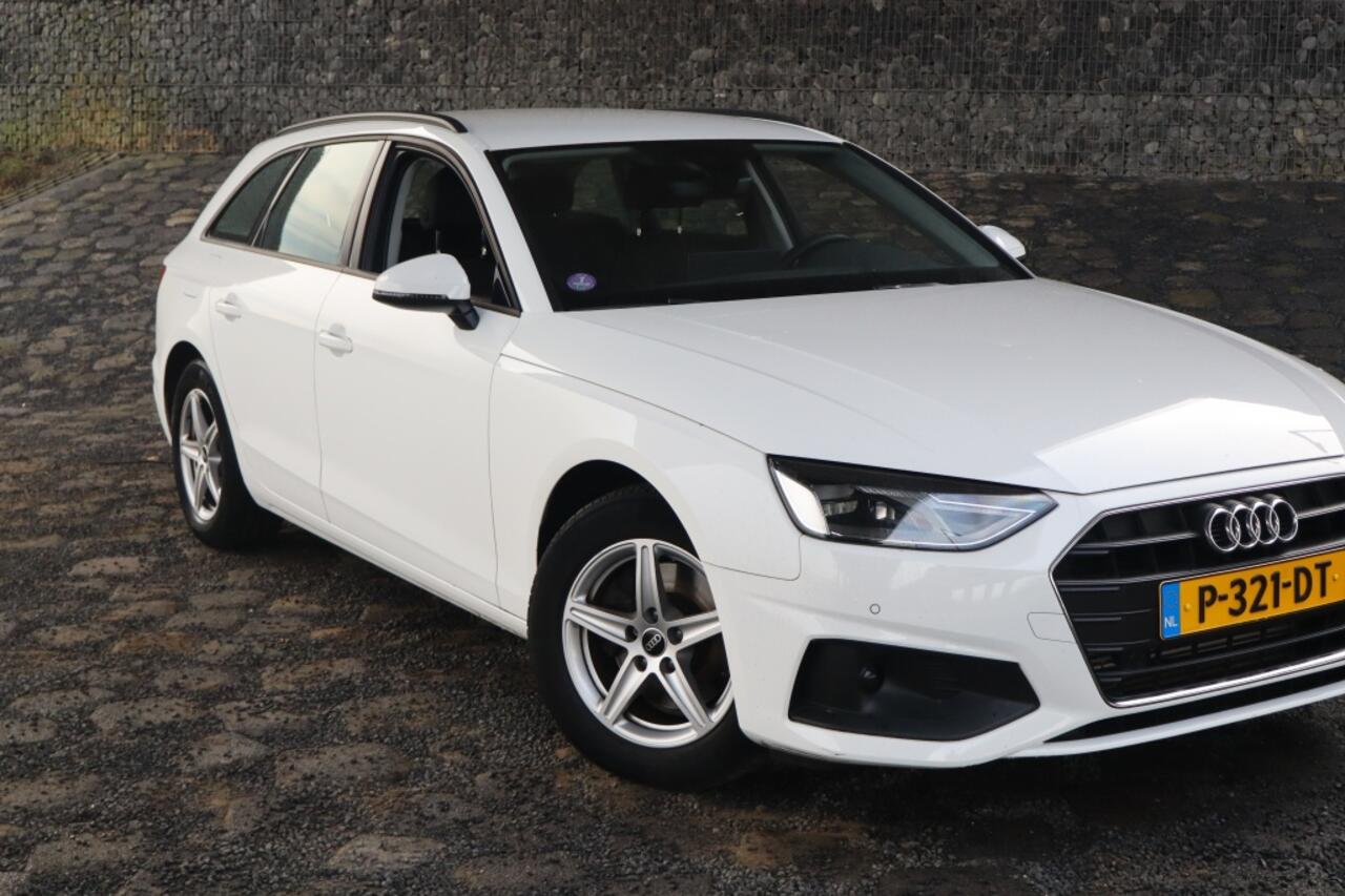 Audi A4 35 TFSI Pro Line I Geen Import I Navigatie | Parkeer Sensoren
