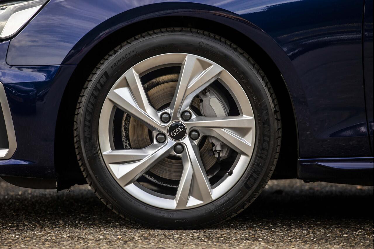 Audi A4 Avant 40 TFSI S edition