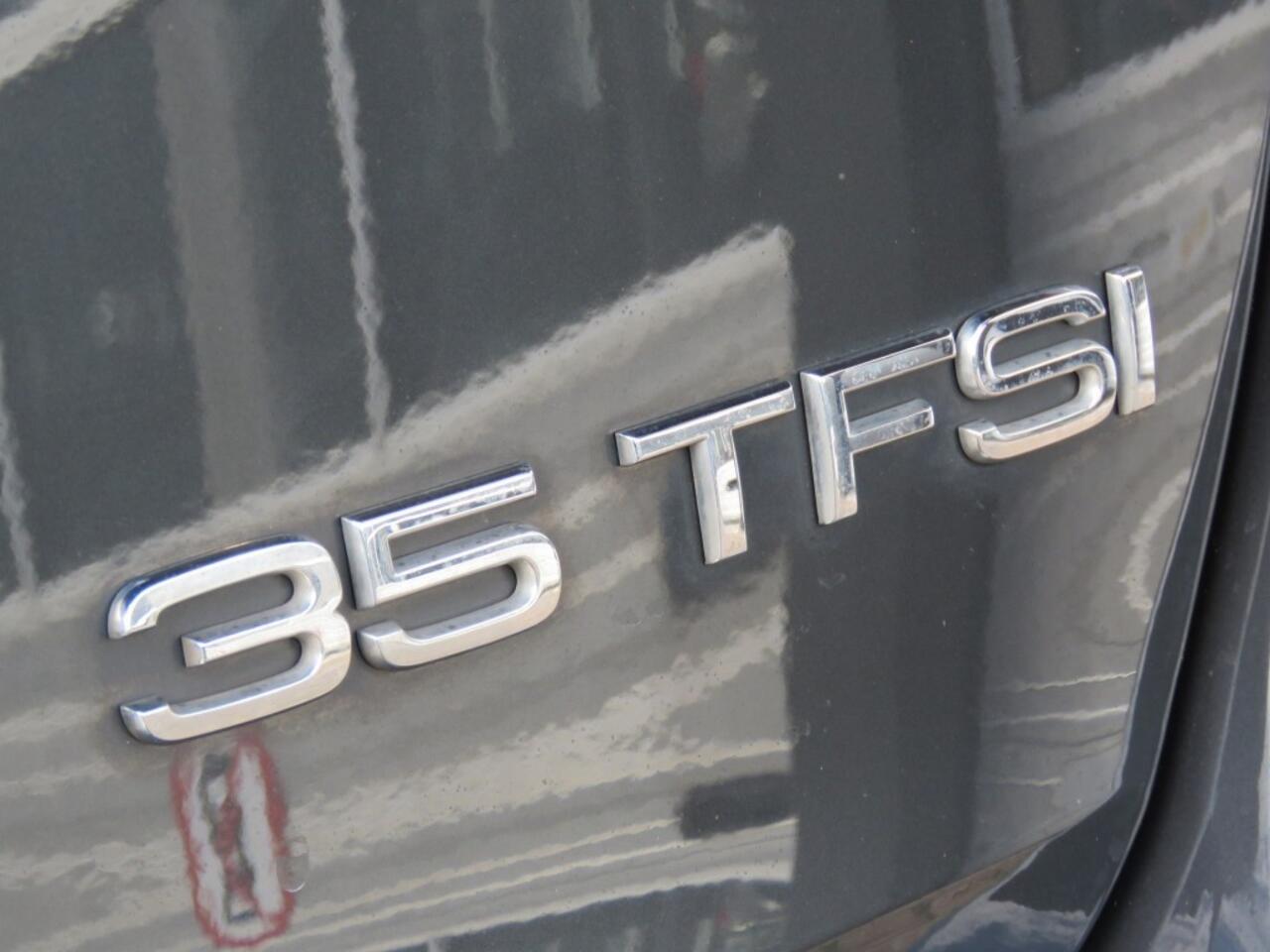 Audi A4 AVANT 35 TFSI S-Tronic aut. BNS EDITION / Trekhaak / Sportstoelen / BOVAG garantie