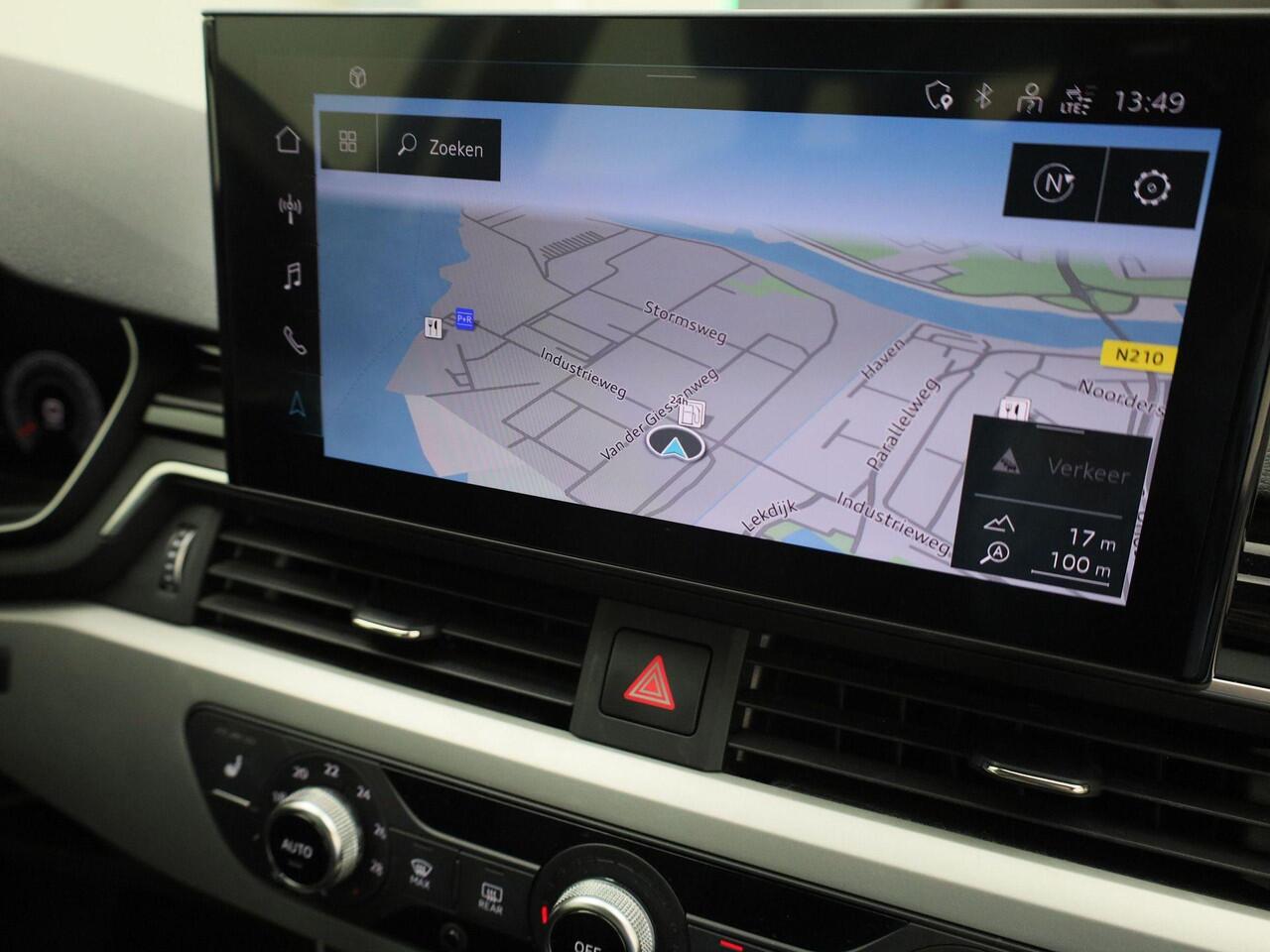 Audi A4 Avant 35 TFSI/150PK Business Edition · Panoramadak · Apple/Android Car Play · Leder · Stoelverwarming · Camera + Parkeersensoren · TOPDEAL