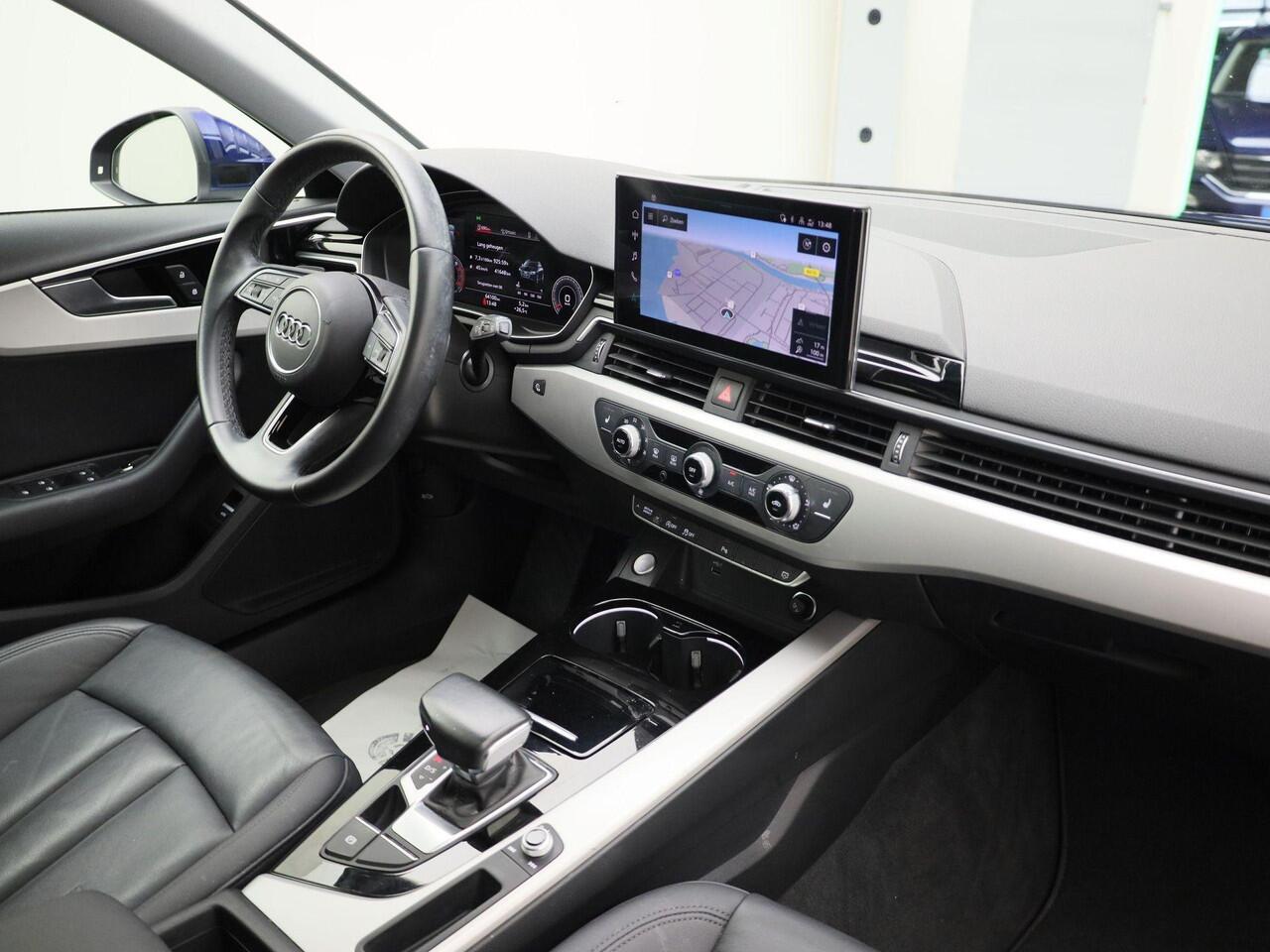 Audi A4 Avant 35 TFSI/150PK Business Edition · Panoramadak · Apple/Android Car Play · Leder · Stoelverwarming · Camera + Parkeersensoren