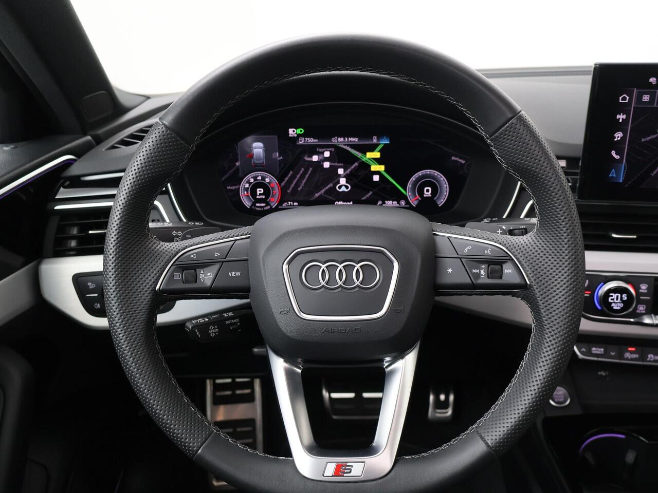 Audi A4 Avant 40 TFSI S edition Competition | 204 PK | Automaat | Trekhaak | Panoramadak | B & O Sound | Adaptive cruise control | S line |