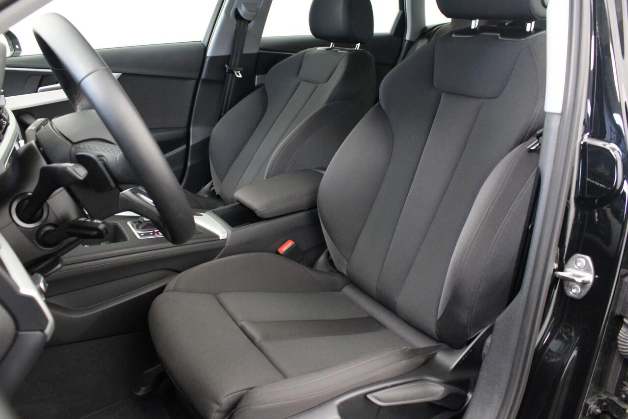 Audi A4 Avant 40 TFSI S edition