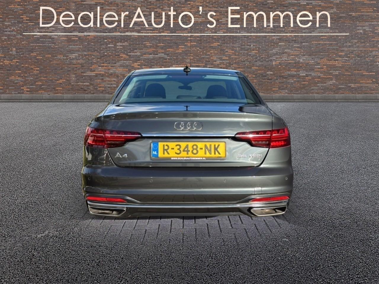 Audi A4 Limousine 35 TFSI 150PK ECC SPORTSTOELEN NAVIGATIE