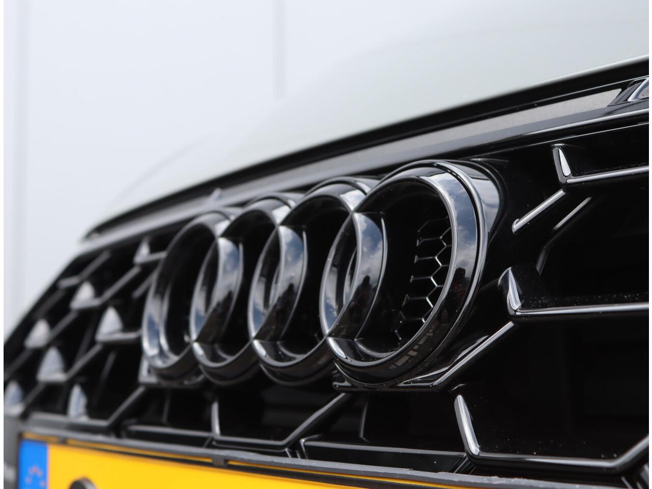 Audi A5 Sportback 40TFSI S-Line | Panoramadak | Massage | Keyless