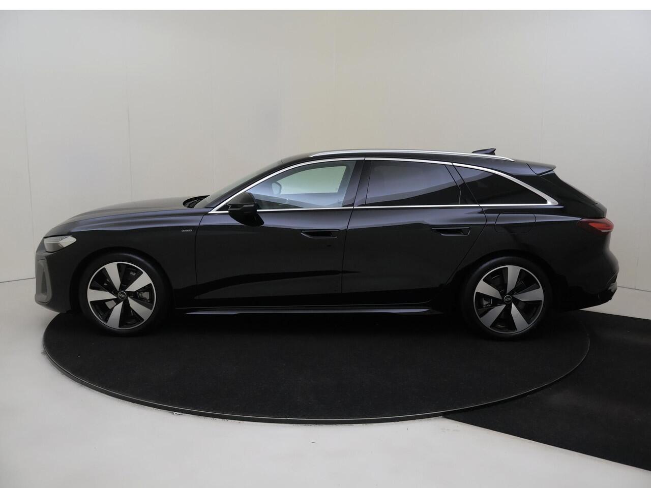 Audi A5 Avant 2.0 e-hybrid quattro S edition SOH 100% | Trekhaak | Display passagierszijde | Dodehoek detectie | 360 camera | Tech Plus pakket | Keyless | LED matrix verlichting |