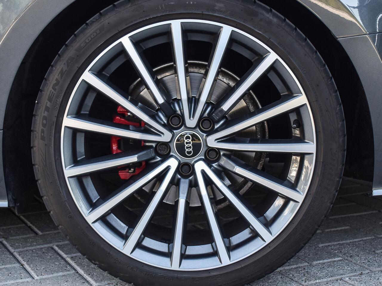 Audi A5 Cabriolet 40 TFSI S EDITION | BANG&OLUFSEN | LEDEREN SPORTSTOELEN | AMBIANCE INTERIEUR | NECKHEATING | PHONE BOX |