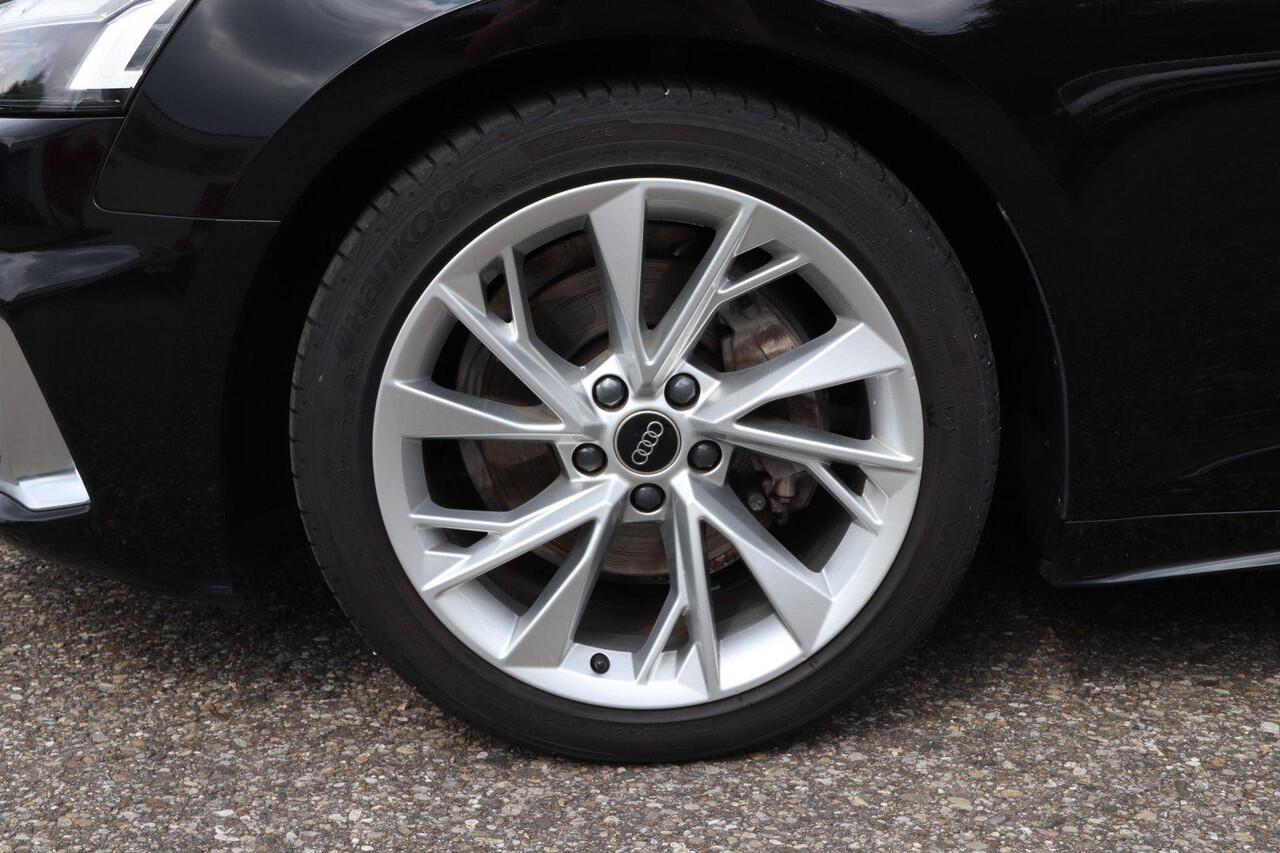 Audi A5 Cabriolet 40 Tfsi S-Tronic (150kW/204pk) ** MATRIX, LEDER, VIRTUAL, NEKVERW, 18-inch LMV, ADAPT. CRUISE ** 1e EIG - ¤ 26.250,= onder NP ** ** INFORMEER OOK NAAR ONZE AANTREKKELIJKE FINANCIAL-LEASE TARIEVEN **