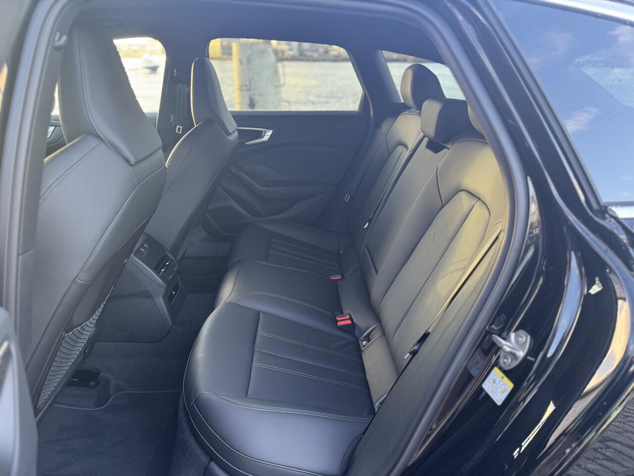 Audi A5 Avant 2.0 204pk TFSI edition One Voorstoelen verwarmbaar | Lederen bekleding | Achteruitrijcamera