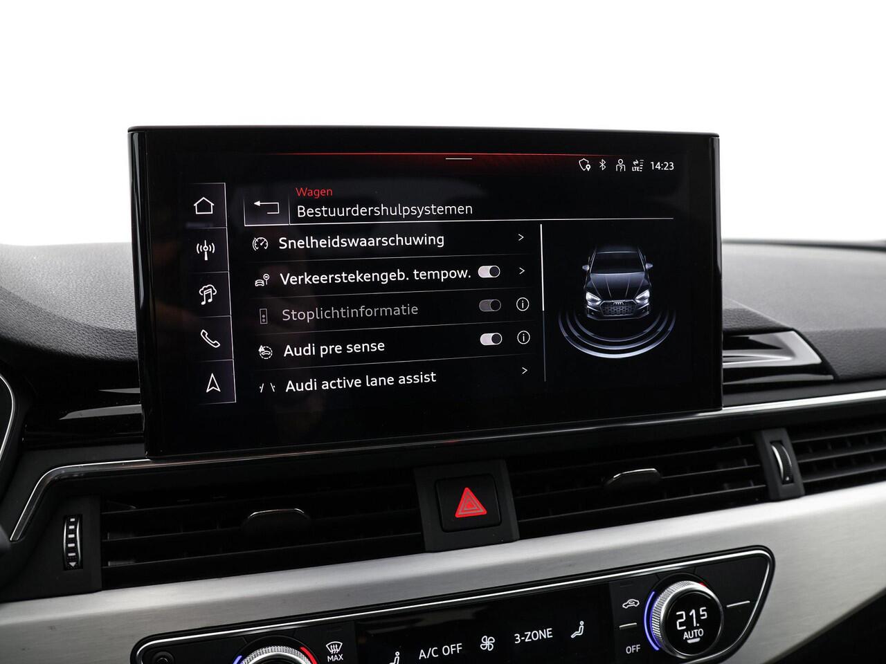 Audi A5 Sportback 35 TFSI 150pk S-Tronic S edition Competition · Matrix LED · Apple/Android Car Play · Inklap. Trekhaak · Elek. Achterklep · Alarmklasse 3 · 19"Velgen · Garantie t/m 20-06-2028 of 100.000km