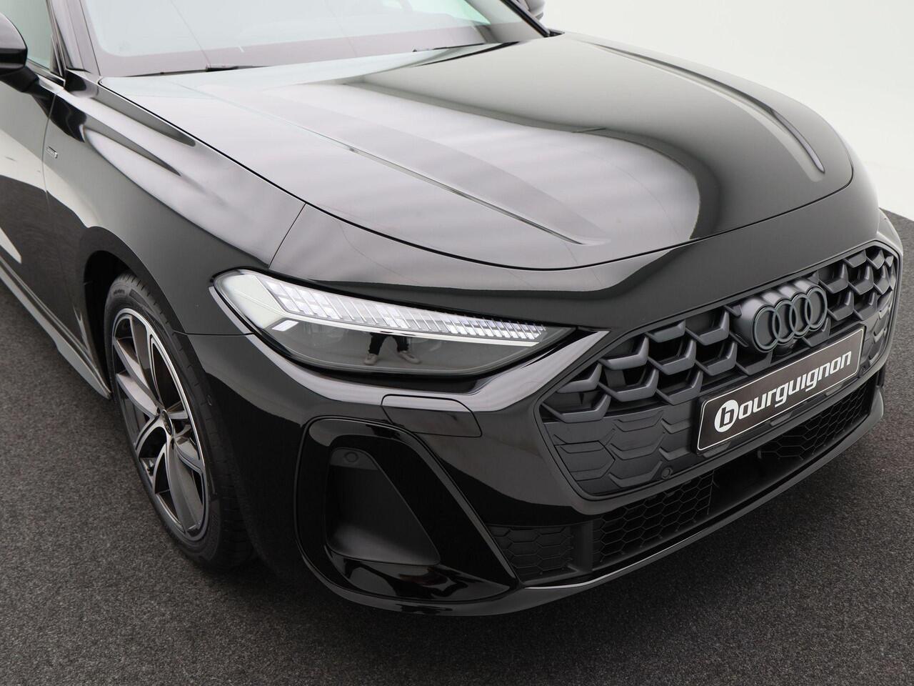 Audi A5 Avant S edition Competition 2.0 e hybride | 367 PK | Privacy glas | Rode remzadels | Comfortsleutel | 19 inch velgen |