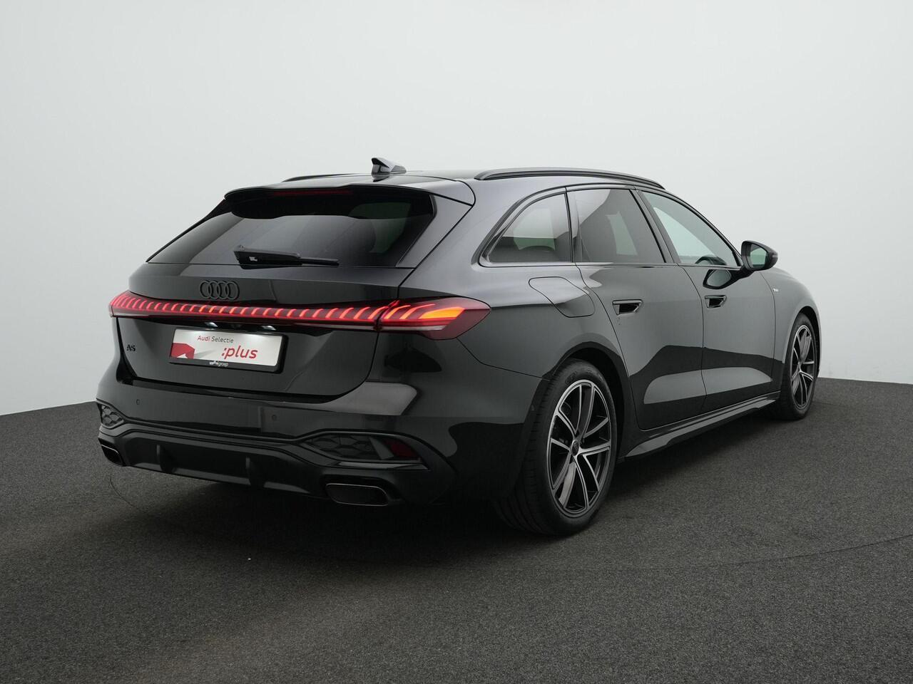 Audi A5 Avant 2.0 TFSI 204 pk S-tronic S edition / S-Line | Panoramadak | Trekhaak | Achteruitrijcamera | Stoelverwarming | Adaptive Cruise | Navigatie | Sportonderstel