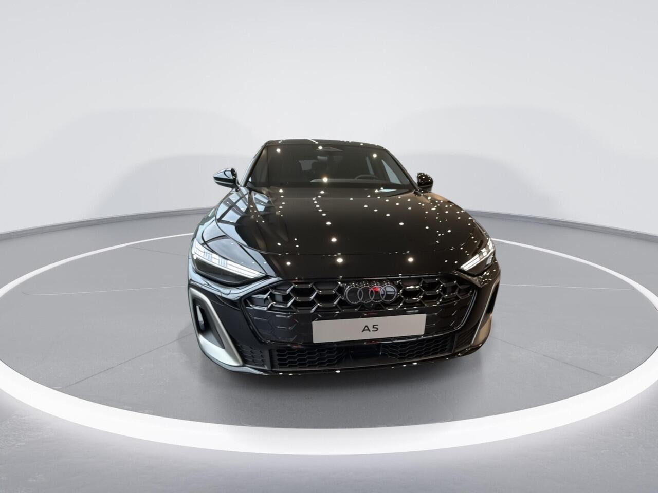 Audi A5 Limousine S edition 35 TFSI 150 PK · Tech pakket plus · Leder · Panoramadak · 19" LM Velgen