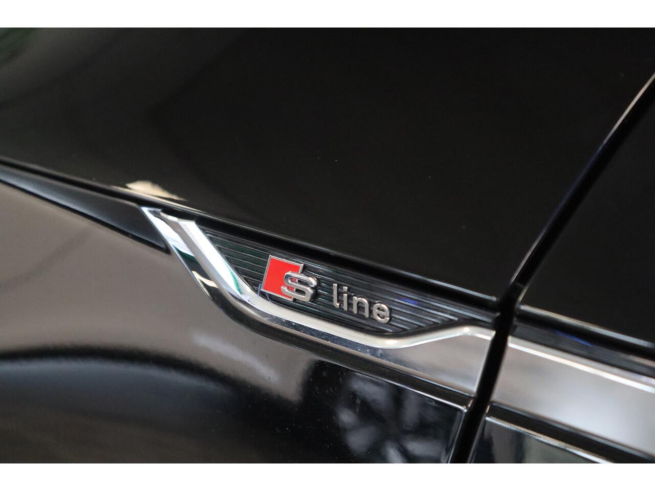 Audi A5 Sportback 35 TFSI Sport S-line edition Cruise Climate Navi N Gloss Black wielen