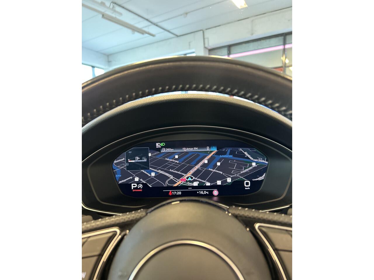 Audi A5 Cabriolet 40 TFSI S edition 3X S-Line | Facelift | Digital dashboard | Adaptieve cruise control | Achteruitrijcamera | Stoel+Nekverwarming | Head up display | Keyless | Apple carplay | Navigatie | Parkeersensoren v+a | Lane assist | Matrix LED
