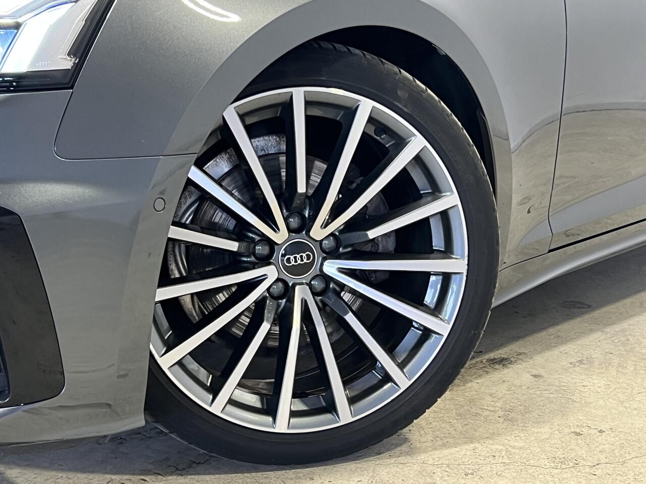 Audi A5 Coupé 35 TFSI S edition | Navigatie/Android/Apple Carplay | LM Velgen 19" | PDC Voor en Achter | Achteruitrijcamera |