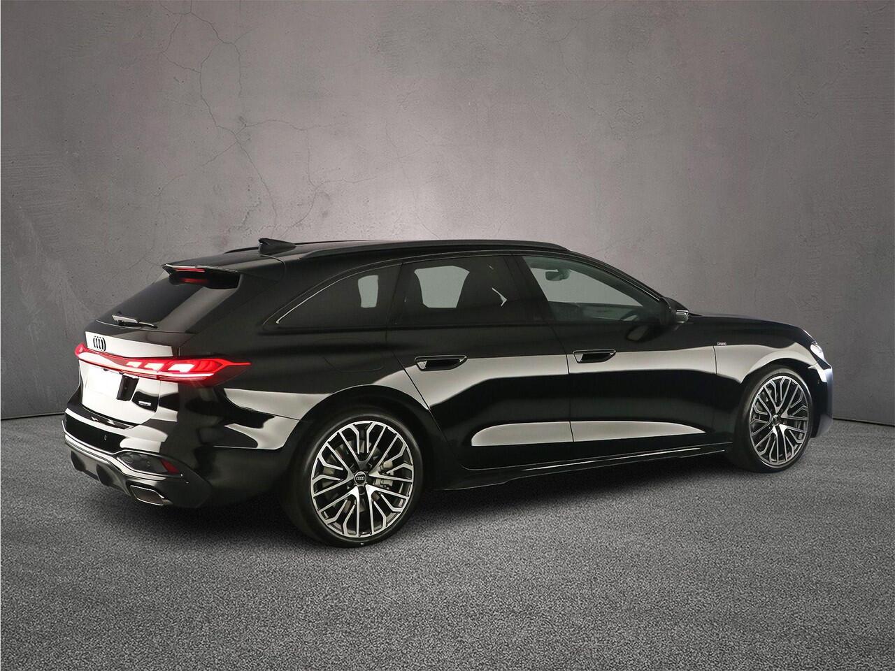 Audi A5 Avant 2.0 e-hybrid 367pk quattro S edition Competition | Trekhaak | Headup | B&O-Premium | Massage | Oled | Matrix | Memory |