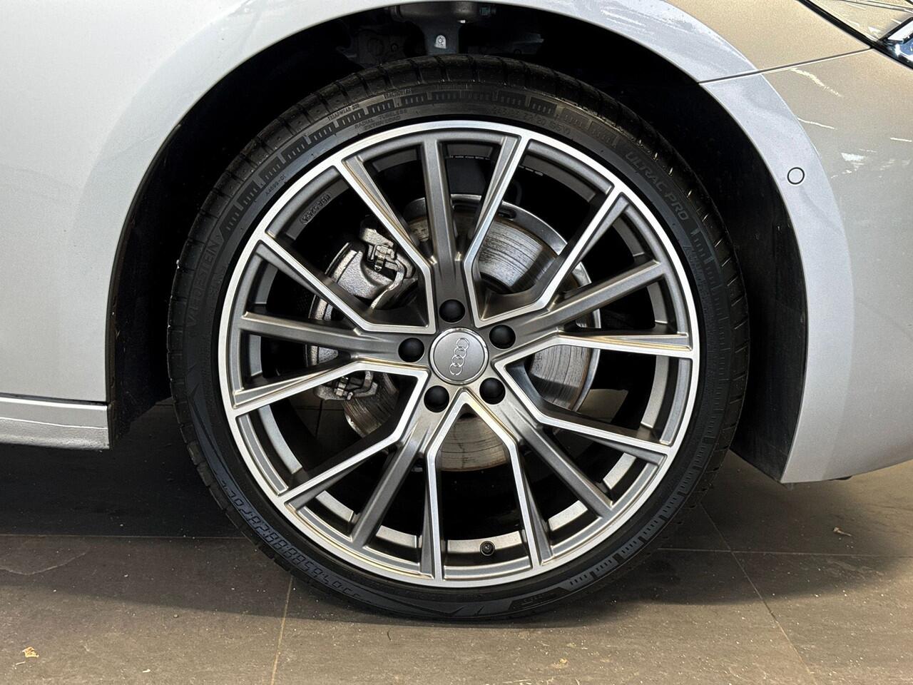 Audi A5 Avant 2.0 TFSI 150pk Advanced Edition Privacy glas / Smartphone interface / Audi soundsystem /