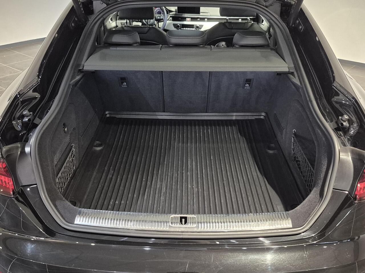 Audi A5 Sportback 35 TFSI Sport S-line edition | Virtual cockpit | Navigatie |