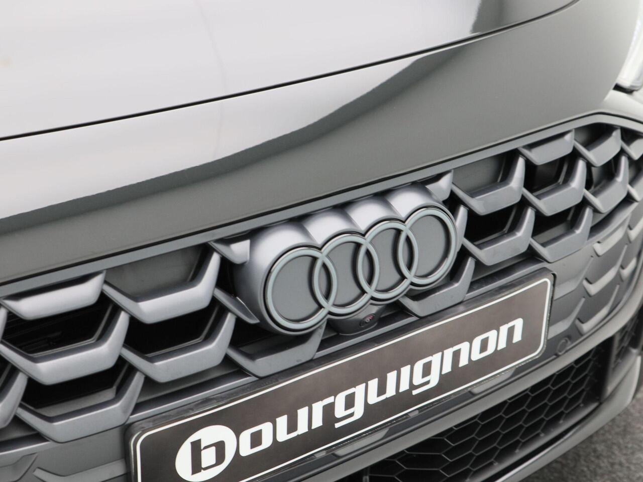 Audi A5 Avant S edition Competition 2.0 e hybride | 367 PK | Privacy glas | Rode remzadels | Comfortsleutel | 19 inch velgen |