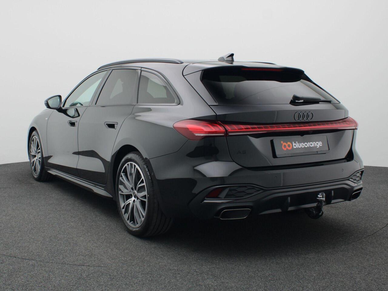 Audi A5 Avant 2.0 TFSI S edition 150PK S-Tronic S-Line, Panoramadak, Matrix-LED verlichting, Side Assist, Comfortkey, 360gr. Camera, Adaptieve Cruise Controle, Elektr. Achterklep, Trekhaak, 19" LM Velgen