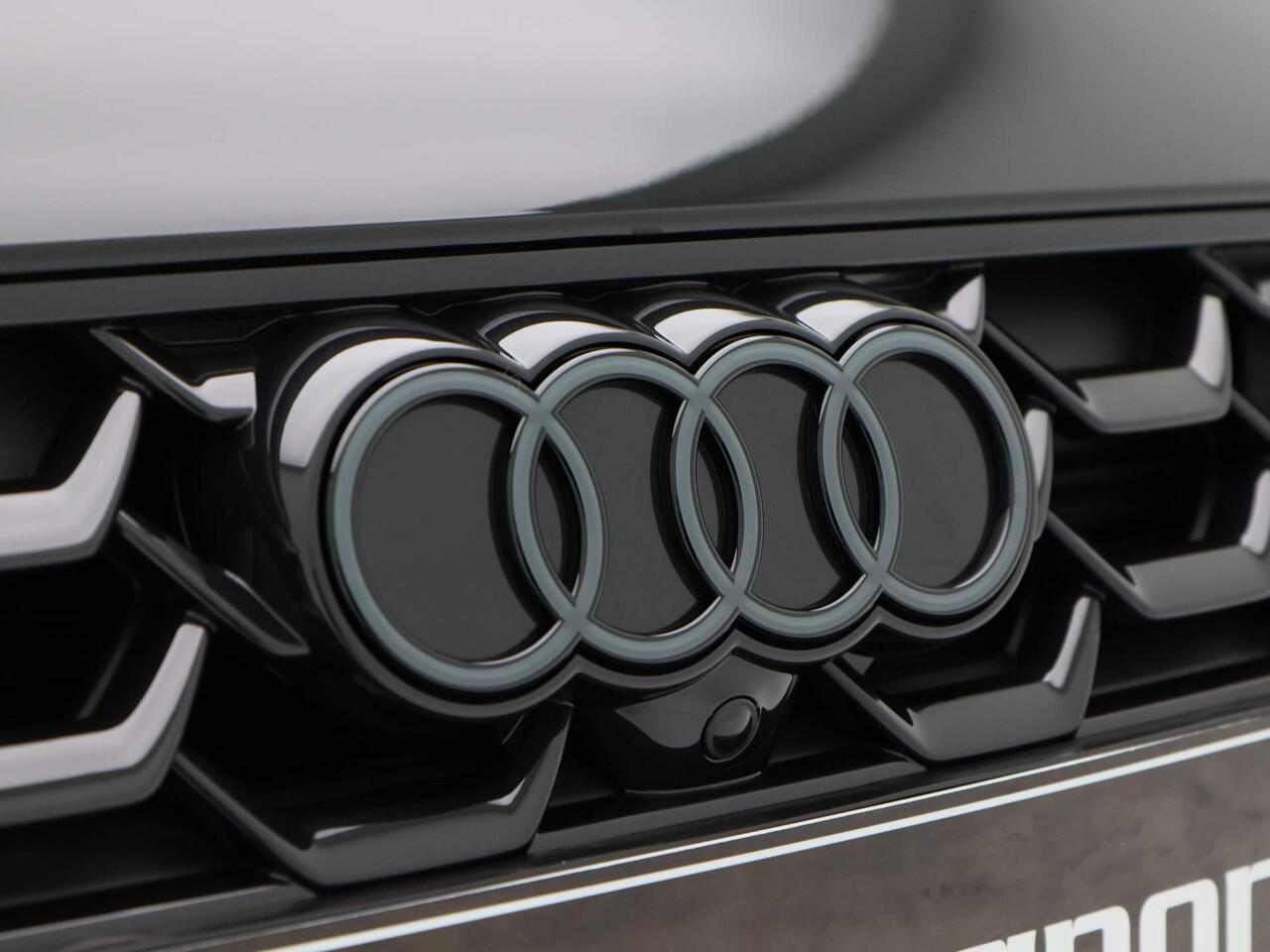 Audi A5 Avant Edition One 35 TFSI 150 PK | Edition One | Privacyglas | 20 inch multispaak | Rode Remzadels |