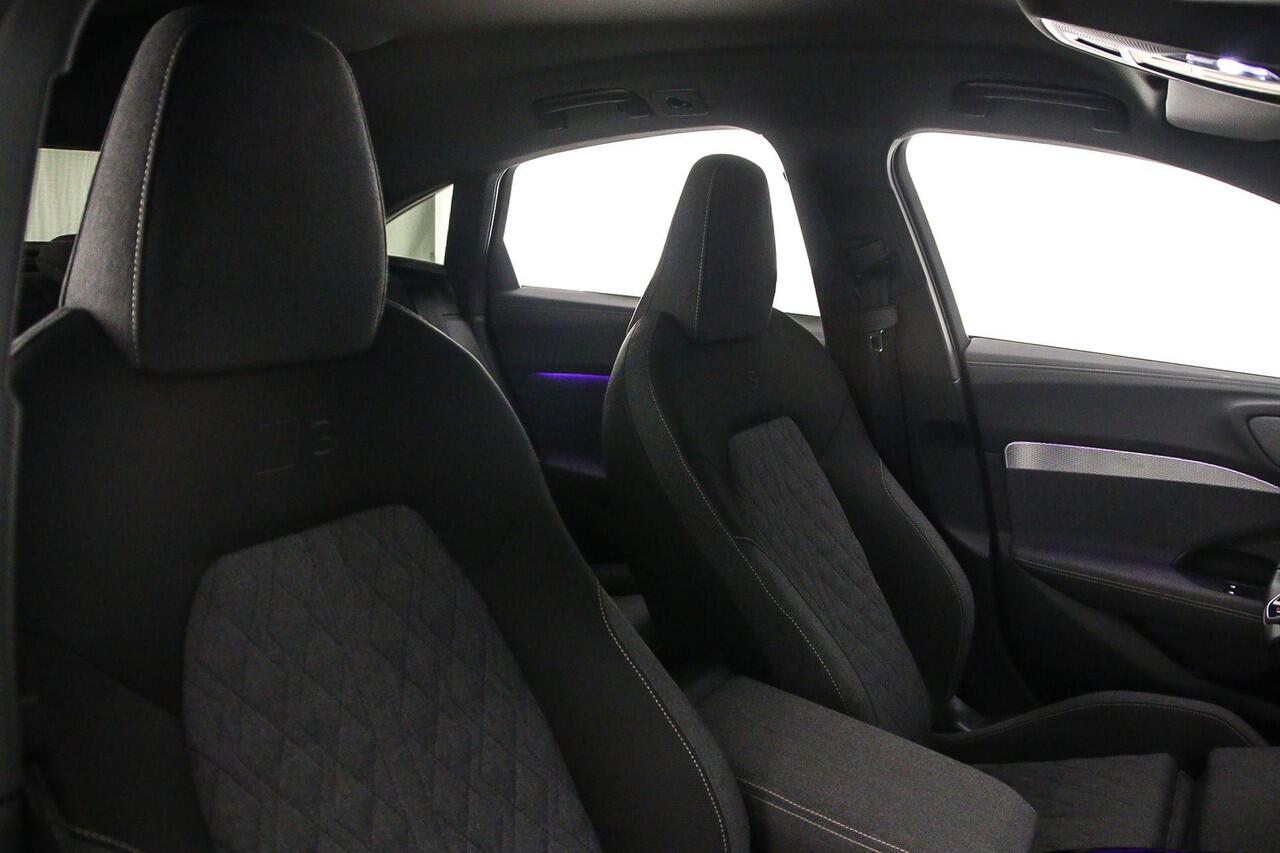 Audi A5 Limousine 2.0 TFSI S Edition | Adapt. Cruise | Optiek Pack | 19 inch | Camera | MMi + | Audi Sound | Parkeerassist Plus | S Line