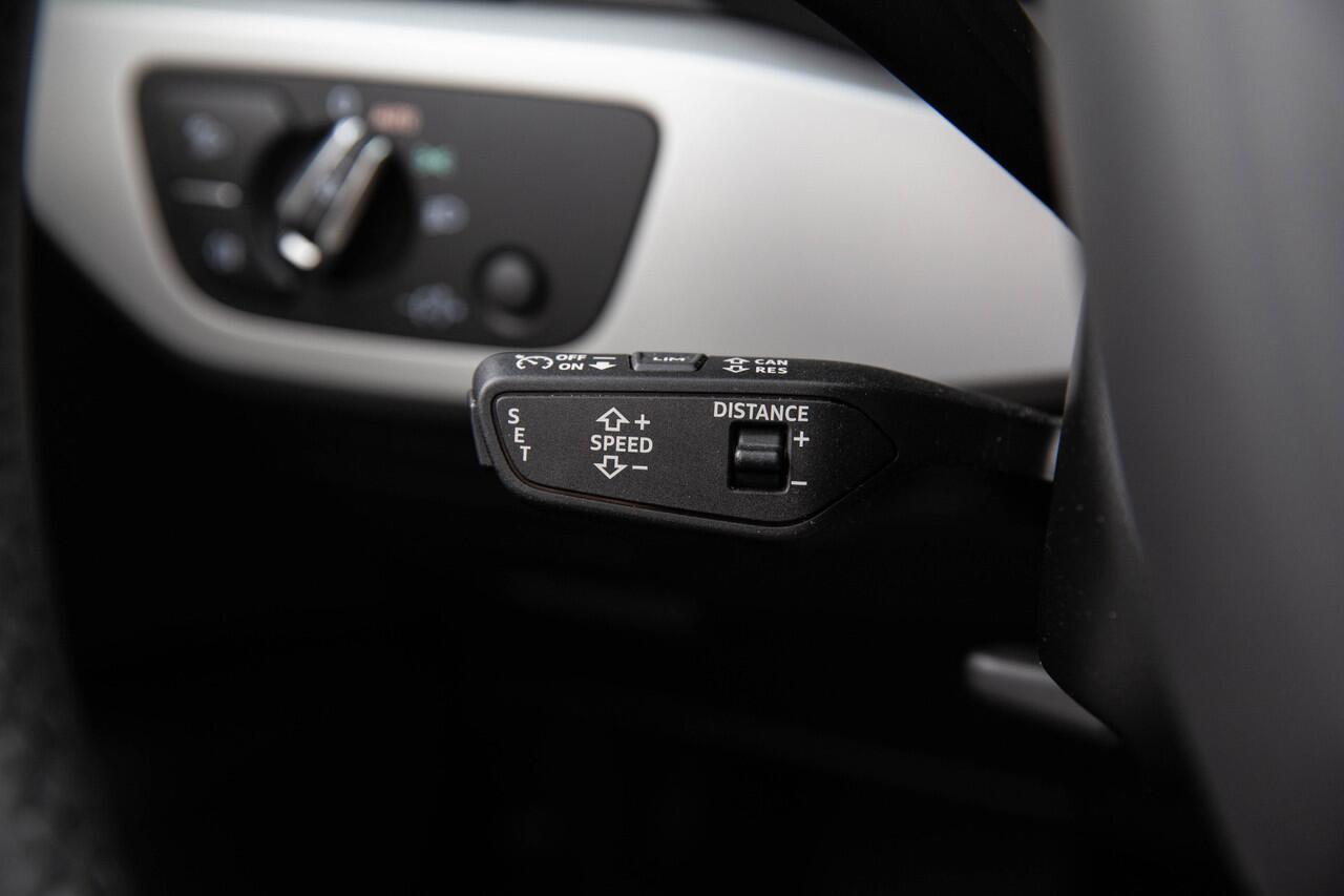 Audi A5 Cabriolet 40 TFSI Advanced Edition , Adaptive cruise, Virtual cockpit, Achteruitrijcamera,