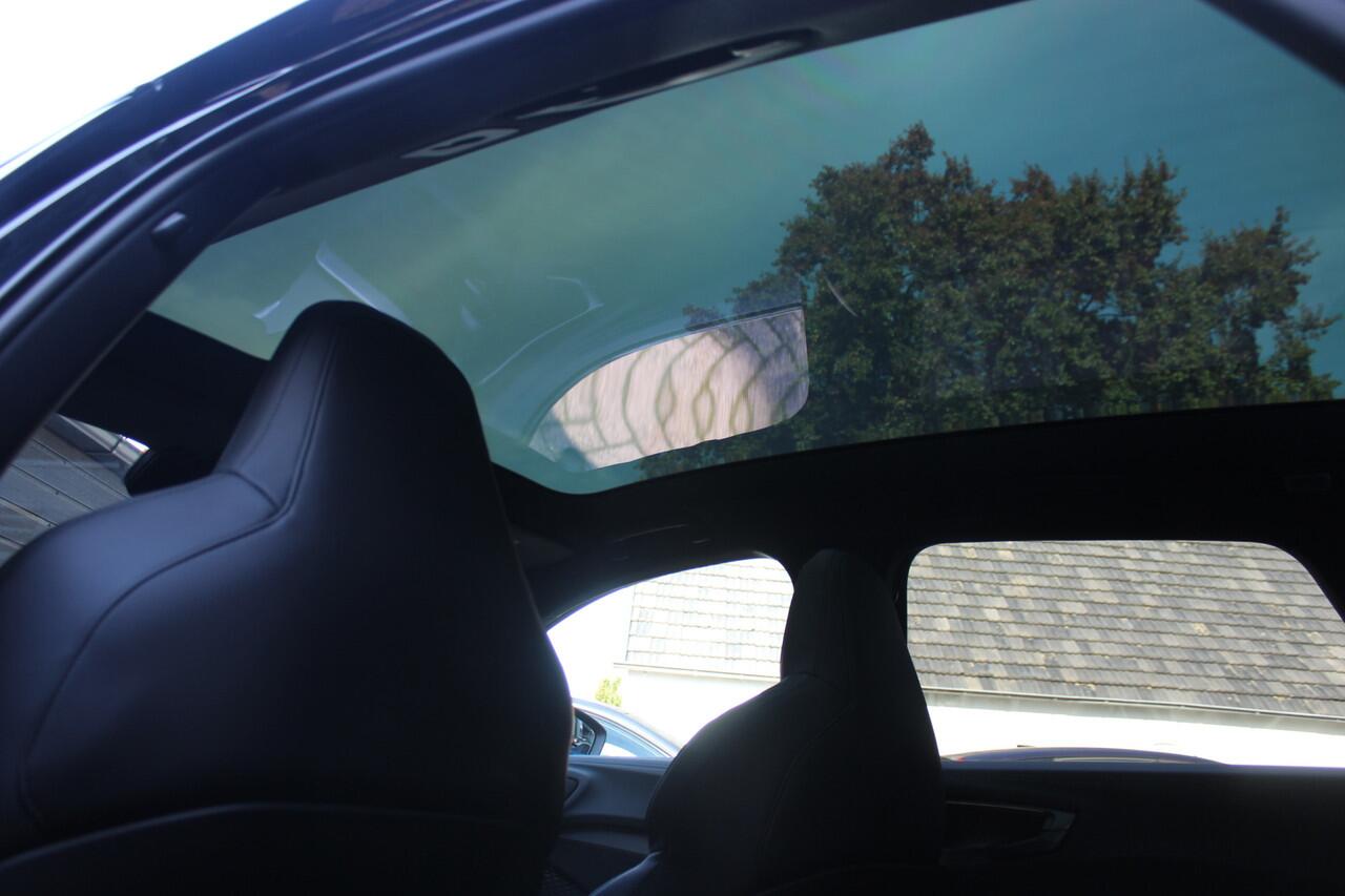 Audi A5 Avant 2.0 e-hybrid quattro S edition Competition - 367 PK - PANODAK - S SEATS - B&O 3D - 20 INCH - STOELKOELING -