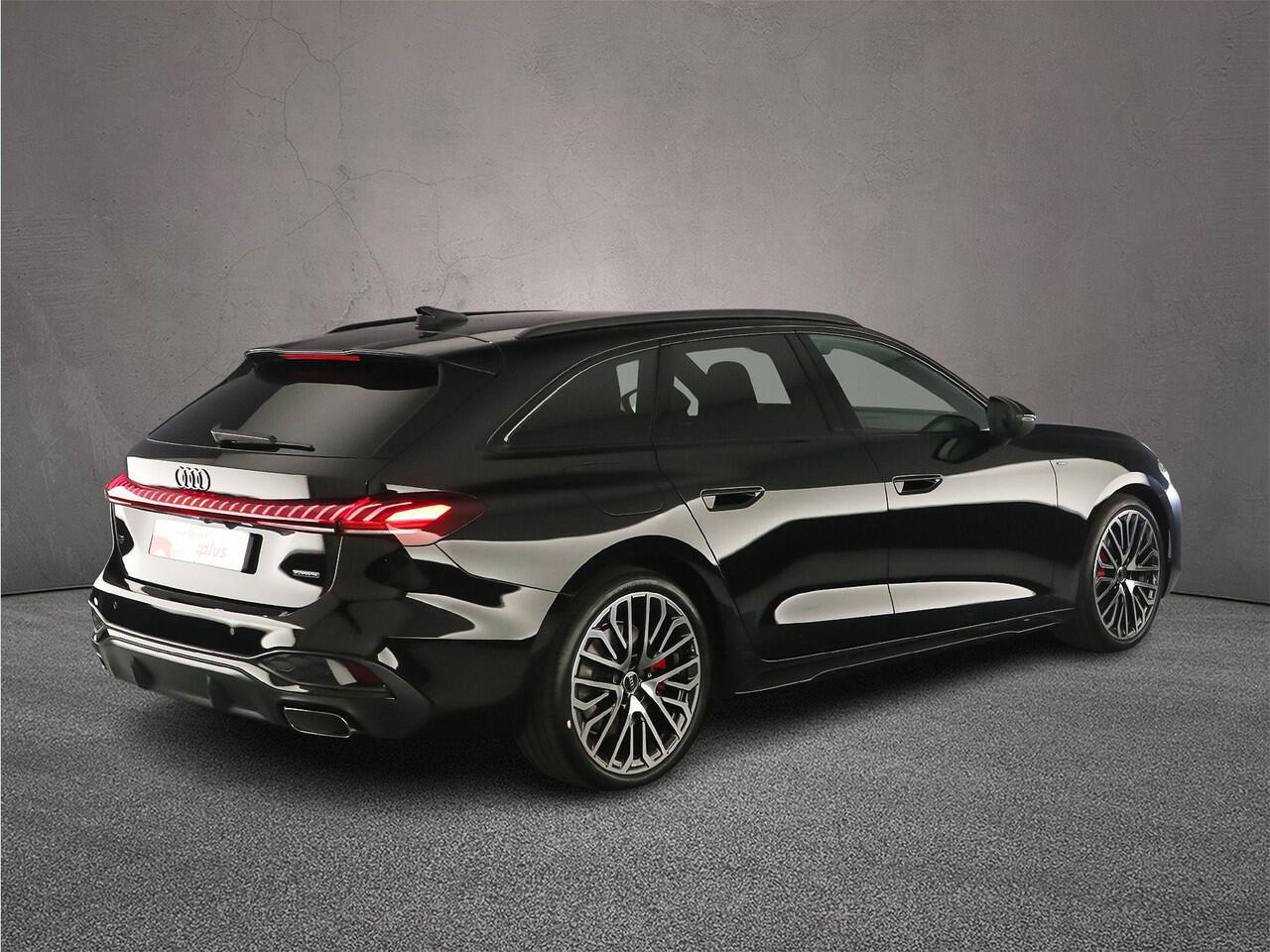 Audi A5 Avant 2.0 e-hybrid 299pk quattro S edition | Trekhaak | Pano | Audi Sound | Full-Led | Camera | ACC | Optiek zwart |