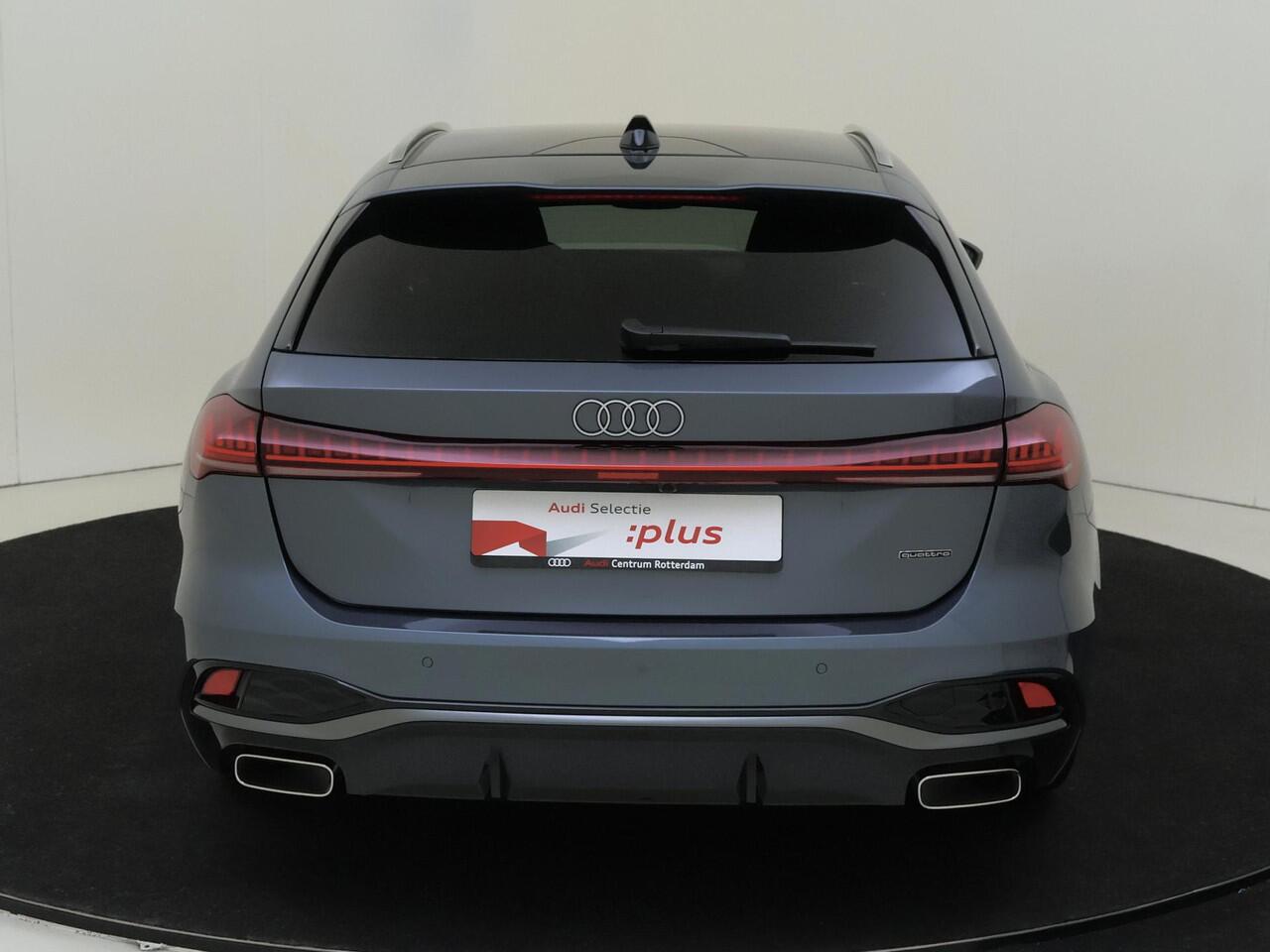 Audi A5 Avant 2.0 e-hybrid quattro S edition | Panoramadak | Trekhaak | 360 camera | Display passagierszijde | Dodehoek detectie | Tech Plus pakket | LED matrix verlichting |