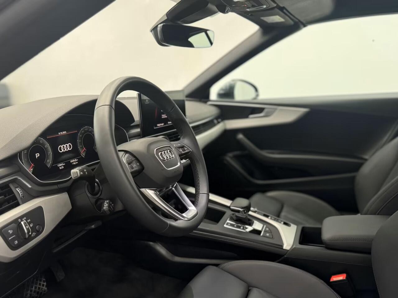 Audi A5 Cabriolet 40 Tfsi S-Tronic (150kW/204pk) ** MATRIX, LEDER, VIRTUAL, NEKVERW, 18-inch LMV, ADAPT. CRUISE ** 1e EIG - ¤ 25.700,= onder NP ** ** INFORMEER OOK NAAR ONZE AANTREKKELIJKE FINANCIAL-LEASE TARIEVEN **