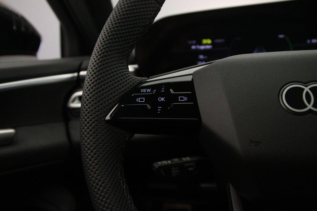 Audi A5 Avant 2.0 e-hybrid 299pk quattro S edition | Trekhaak | Pano | Audi Sound | Full-Led | Camera | ACC | Optiek zwart |