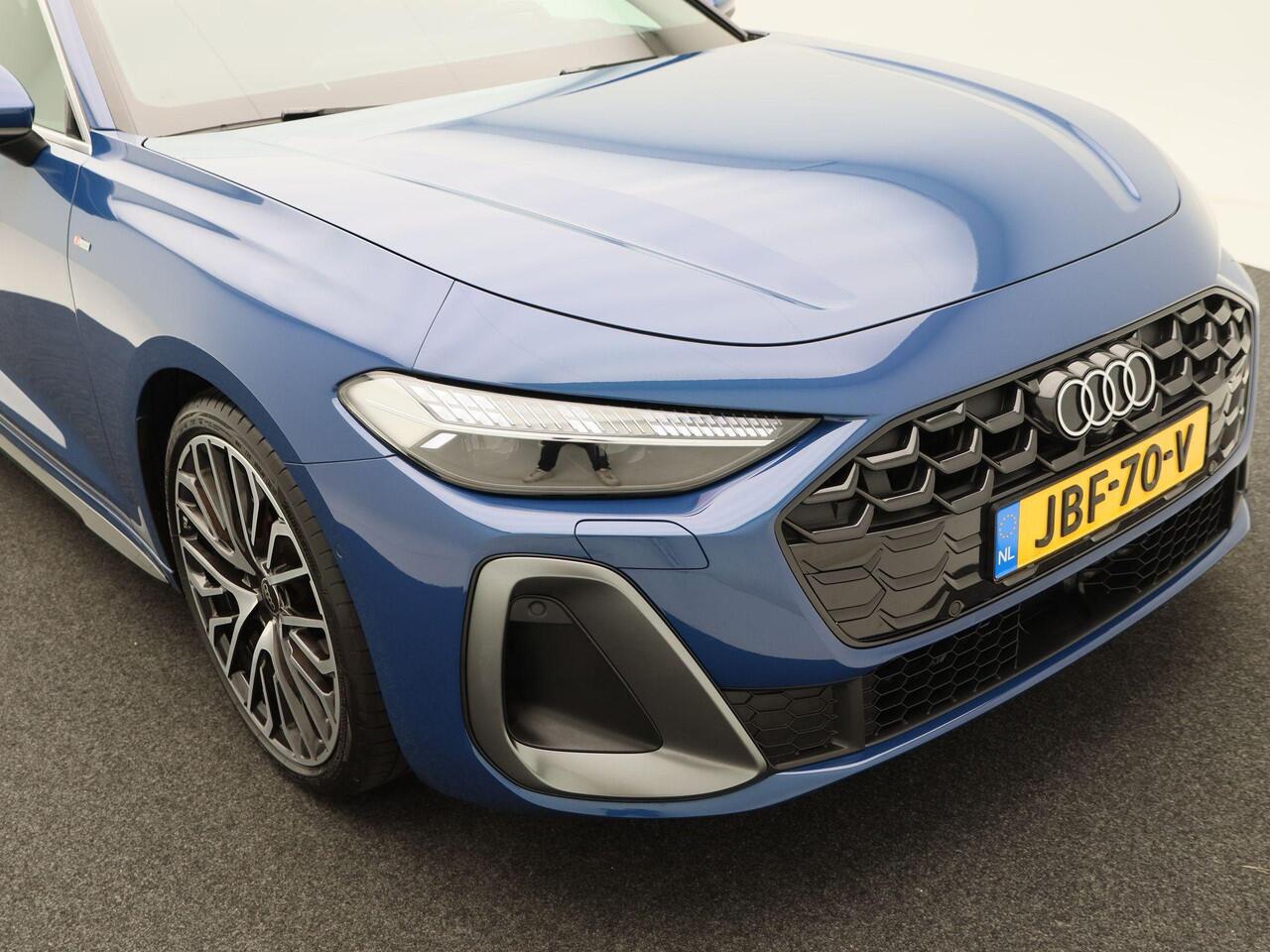 Audi A5 Avant 2.0 TFSi 150 Pk Automaat S-Line | 360° Camera | Full LED | Trekhaak | Adaptive Cruise | Carplay | Stoel Verwarming | 20 Inch | 5.828 Km