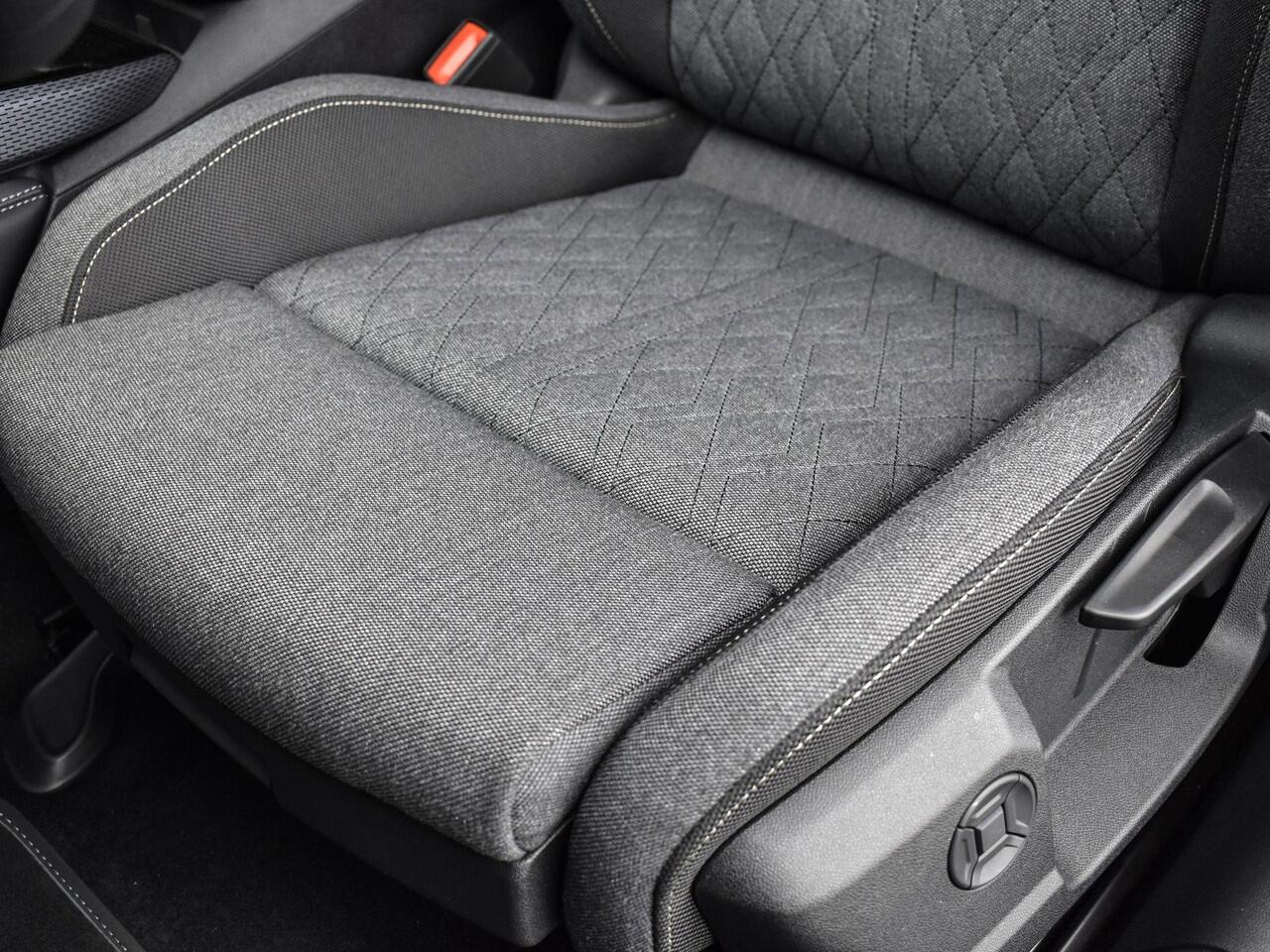 Audi A5 Avant 35 TFSI 2.0 150pk S-Tronic Edition One · S-line · 360 Camera · Bijrijdersscherm · Elek. Trekhaak · Elek. Achterklep · Dodehoek Detectie · 19'' Inch · Garantie t/m 12-02-2030 of 100.000km