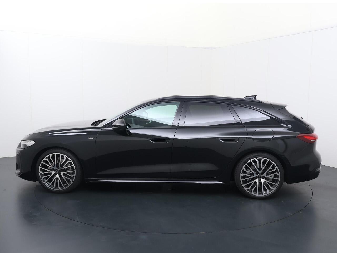 Audi A5 Avant S edition 2.0 TFSI e 299 pk | Keyless Entry | Omgevingscamera's | Stoelverwarming | Adaptieve Cruise Control | Audi R8 Exclusive lak | Alcantara Sportstoelen