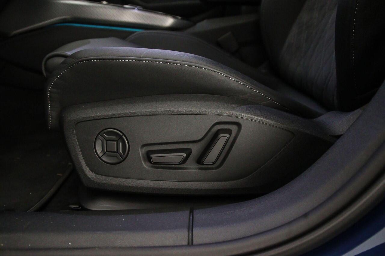 Audi A5 Avant 2.0 e-hybrid 367pk quattro S Edition Comp. | Head Up | B&O | Trekhaak | Tech Pack Plus | 20 inch | S-Stoelen | Matrix LED | S-Line | 20 inch | Keyless |