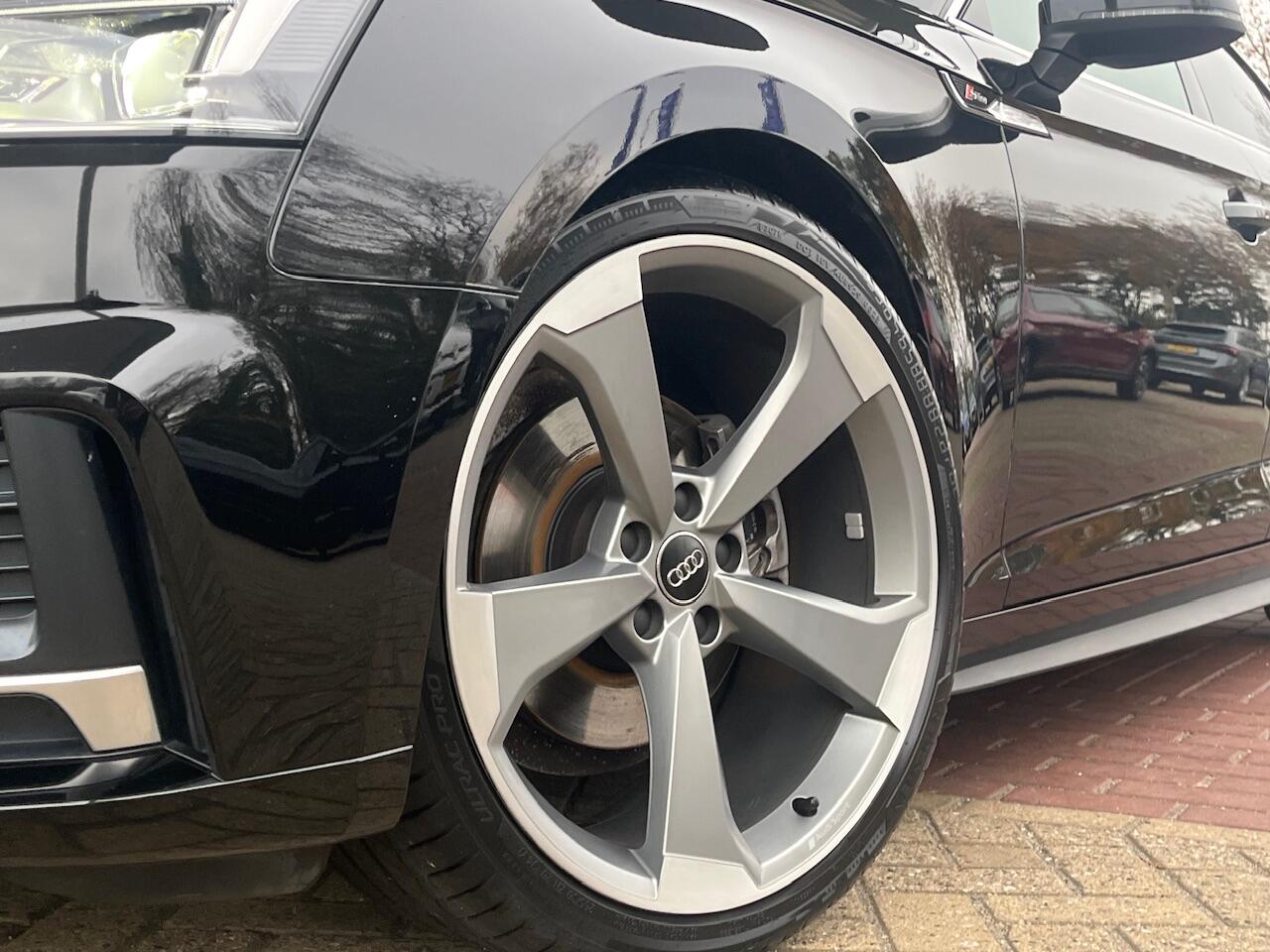 Audi A5 Sportback 40 TFSI Sport S-line Edition / 20 Inch / Drive Select / Leder / Navigatie / Led koplampen