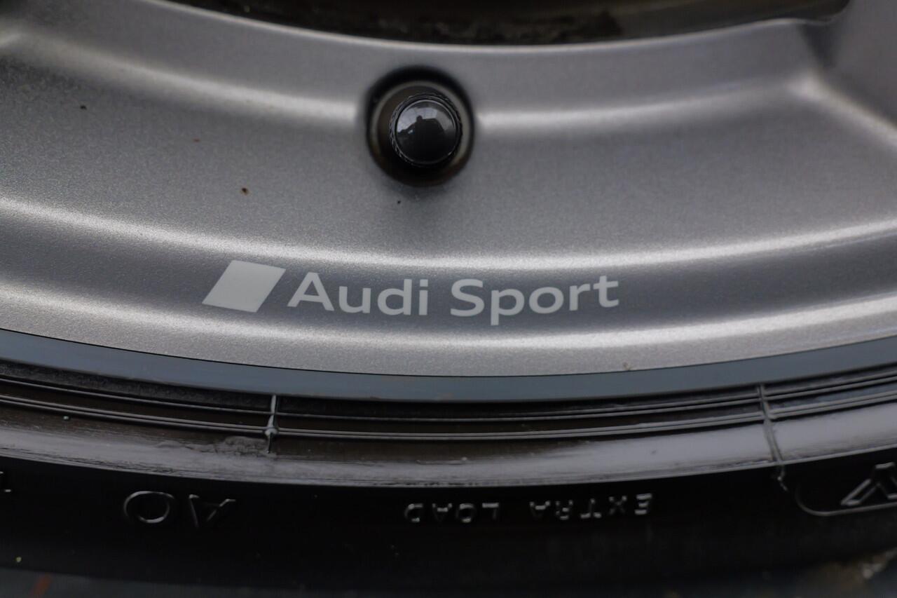 Audi A5 Sportback 40 TFSI quattro S edition Competition | S-line | Stoelverwarming | Audi Sound | Nieuwe banden