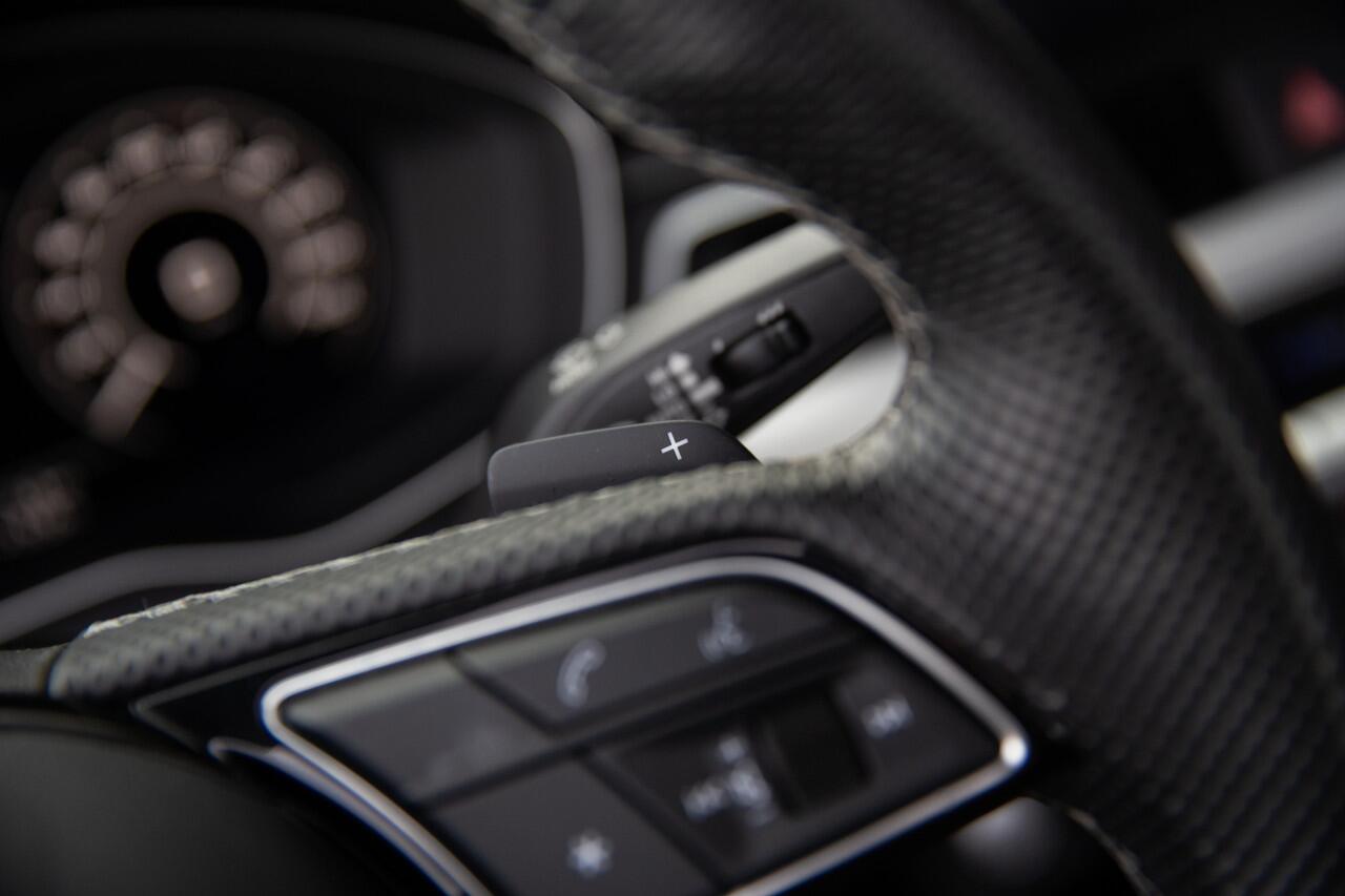 Audi A5 Cabriolet 40 TFSI quattro S edition Competition , Bang&Olufsen, Carplay,