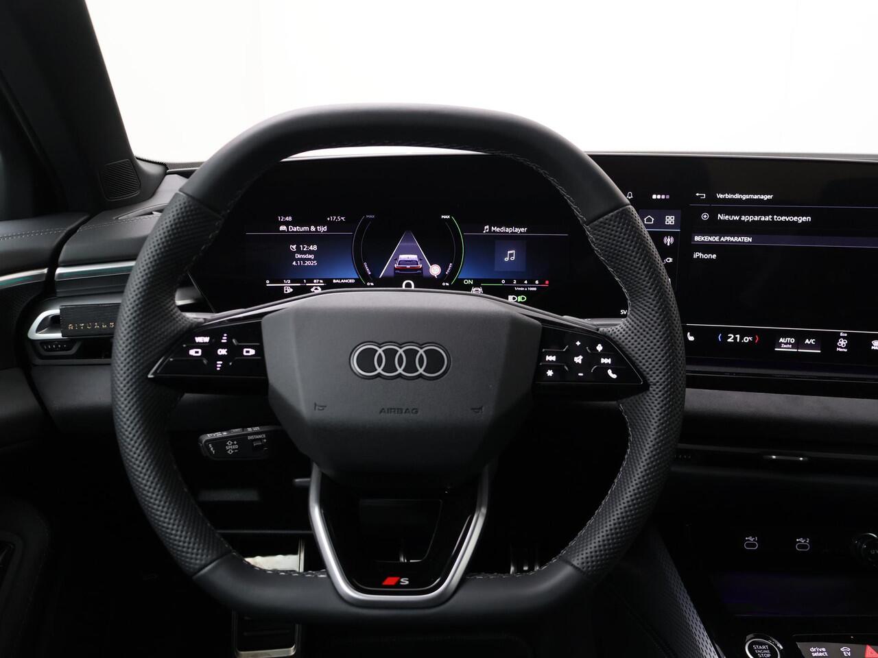 Audi A5 Avant S edition 2.0 TFSI e 299 pk | Keyless Entry | Omgevingscamera's | Stoelverwarming | Adaptieve Cruise Control | Audi R8 Exclusive lak | Alcantara Sportstoelen