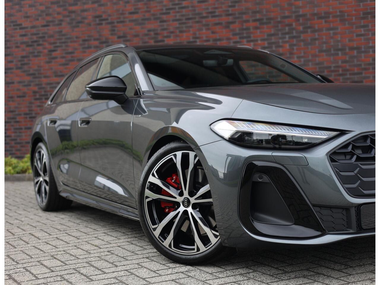 Audi A5 Avant 2.0 e-hybrid Quattro | Pass.Disp - HUD - Pano