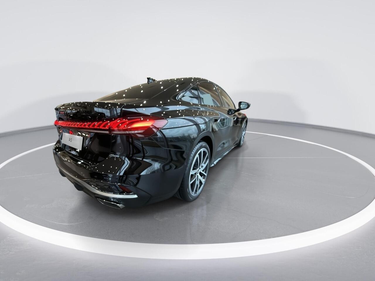 Audi A5 Limousine S edition 35 TFSI 150 PK · Tech pakket plus · Leder · Panoramadak · 19" LM Velgen