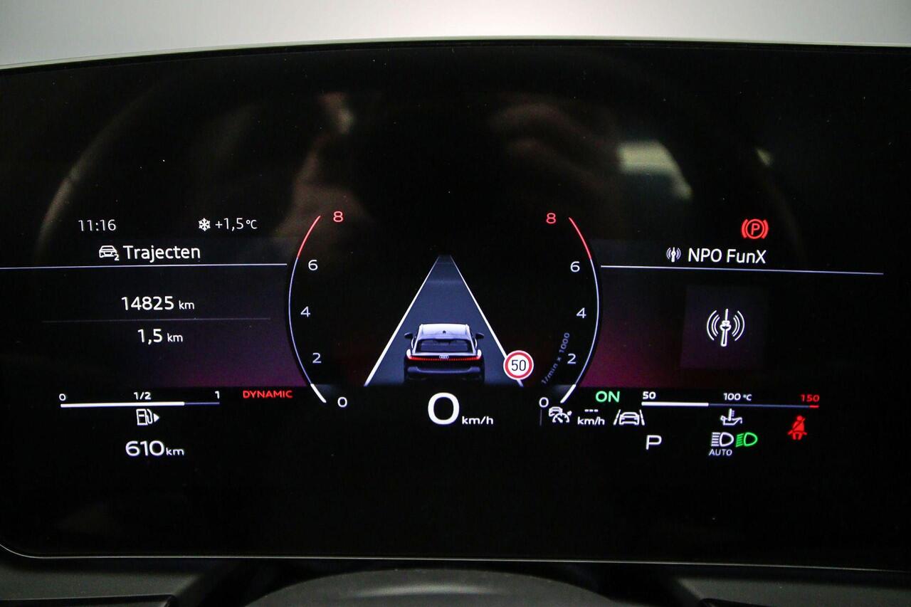 Audi A5 Avant 2.0 TFSI S edition | 204pk | Trekhaak | Audi sound | Apple Carplay | MMI plus | Achteruitrijcamera | Full-led | ACC |