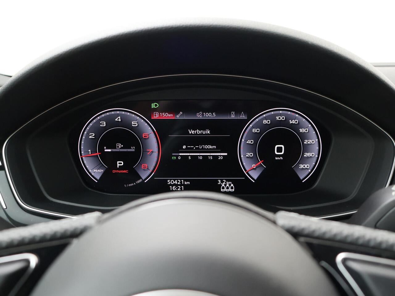 Audi A5 Sportback 35 TFSI S edition Competition 150 PK | Navigatie | Achterklep elektrisch | PDC V+A |