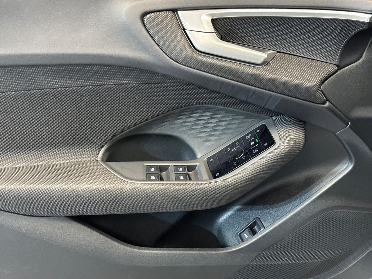 Audi A5 Avant 2.0 TFSI 150pk Advanced Edition Privacy glas / Smartphone interface / Audi soundsystem /