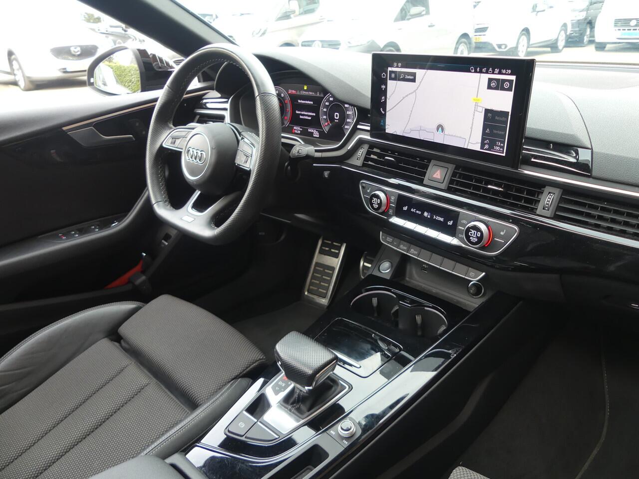 Audi A5 Sportback 35 TFSI S-Line / Panoramadak / 20 inch